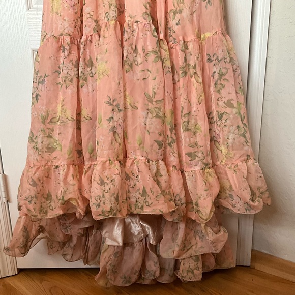 Mac Duggal Pink Peach Ruffle Tiered Floral Cut-Out Chiffon Gown sz 4 NEW - Picture 7 of 14